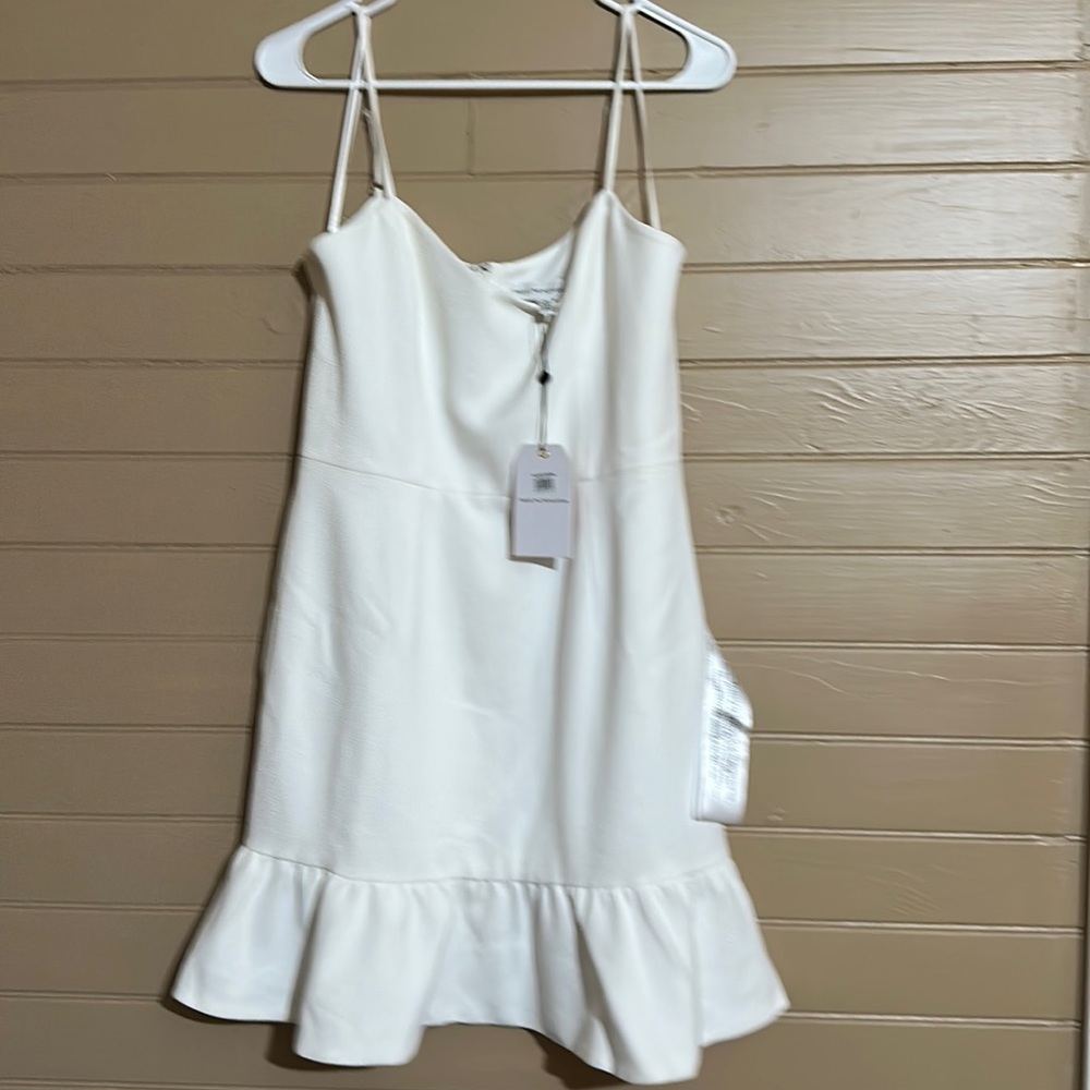 DRESS THE POPULATION DRESS